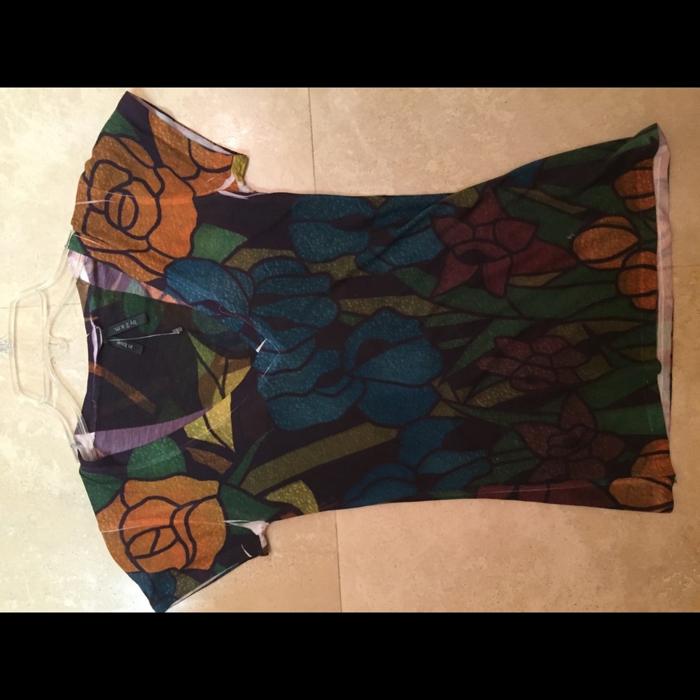 Thin shirt size XS/S.